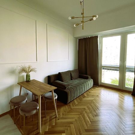 Cool Art Apartment Varşovia Exterior foto
