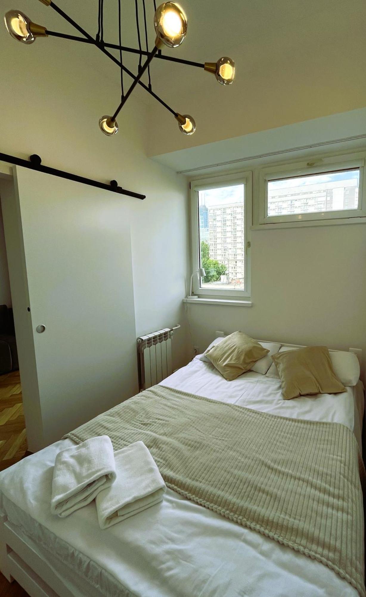 Cool Art Apartment Varşovia Exterior foto